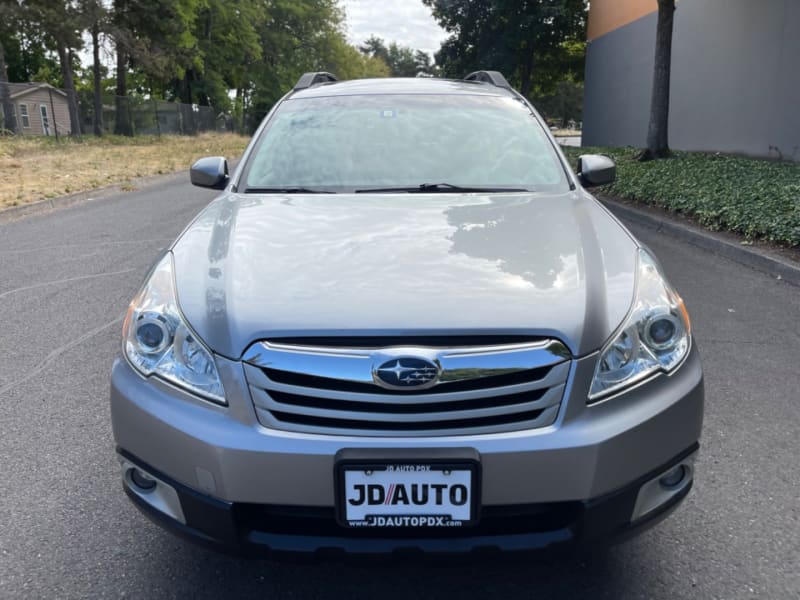 Subaru Outback 2012 price $7,995