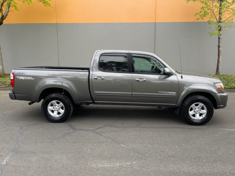 Toyota Tundra 2006 price $14,995