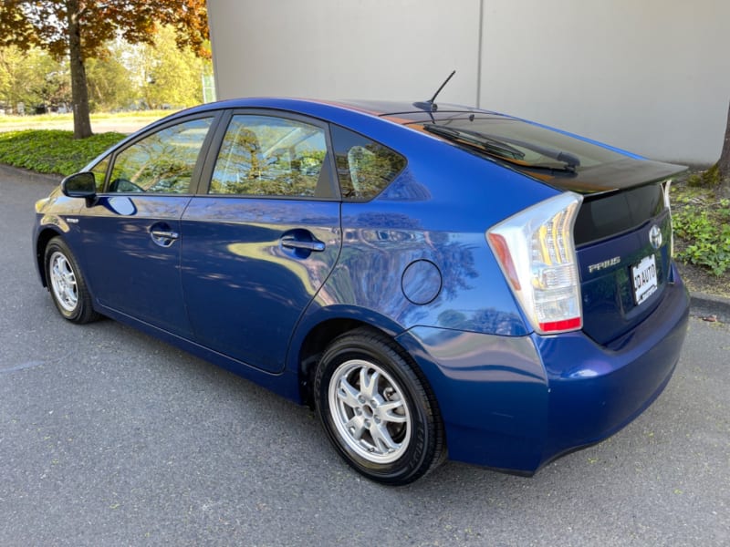 Toyota Prius 2010 price $8,495