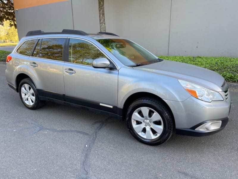 Subaru Outback 2011 price $9,995