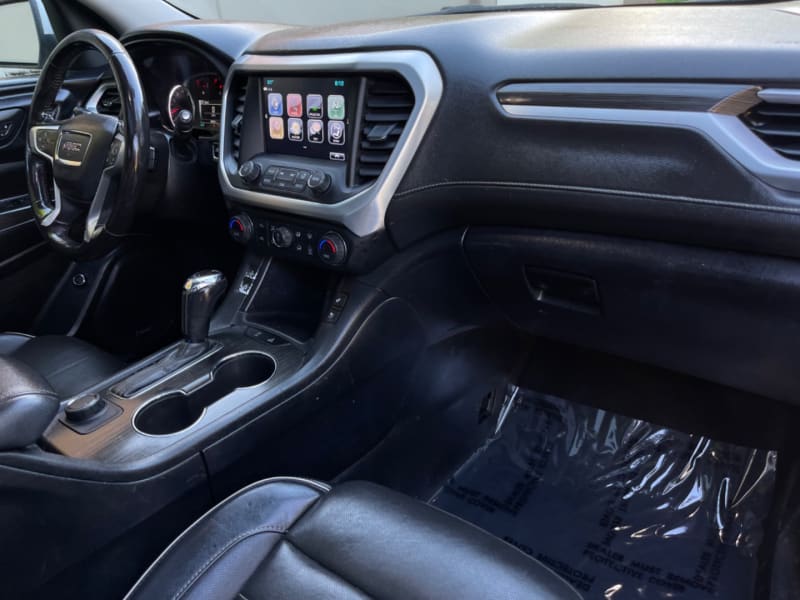 GMC Acadia 2018 price $18,995