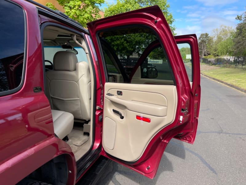 Chevrolet Tahoe 2005 price $13,995