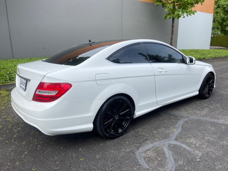 Mercedes-Benz C-Class 2015 price $14,995