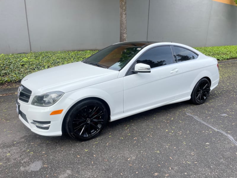 Mercedes-Benz C-Class 2015 price $14,995