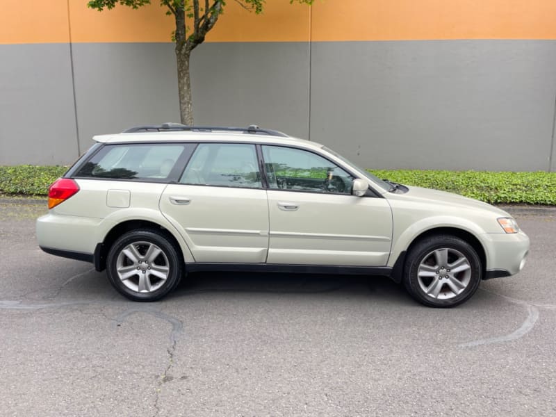 Subaru Legacy Wagon (Natl) 2005 price $6,995