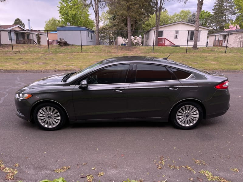 Ford Fusion 2015 price $7,995