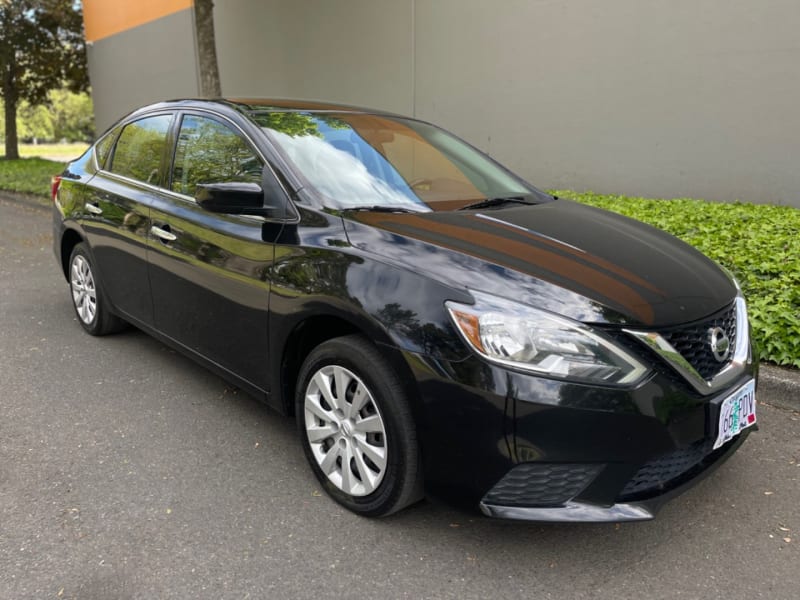 Nissan Sentra 2019 price $10,995