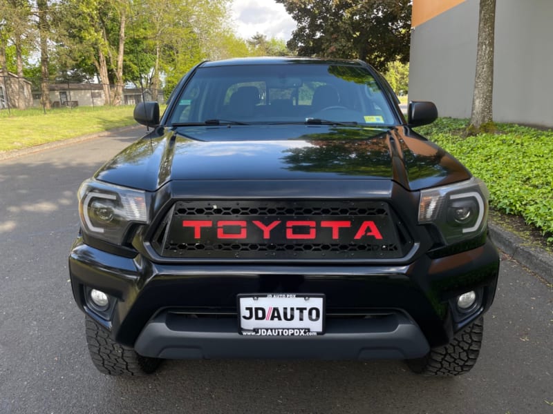 Toyota Tacoma 2013 price $18,995