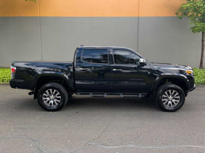 Toyota Tacoma 4WD 2020 price $37,995