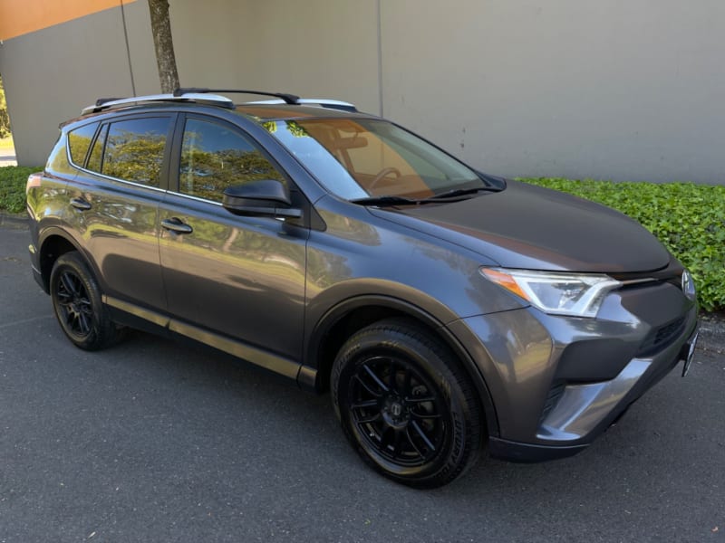 Toyota RAV4 2016 price $10,995