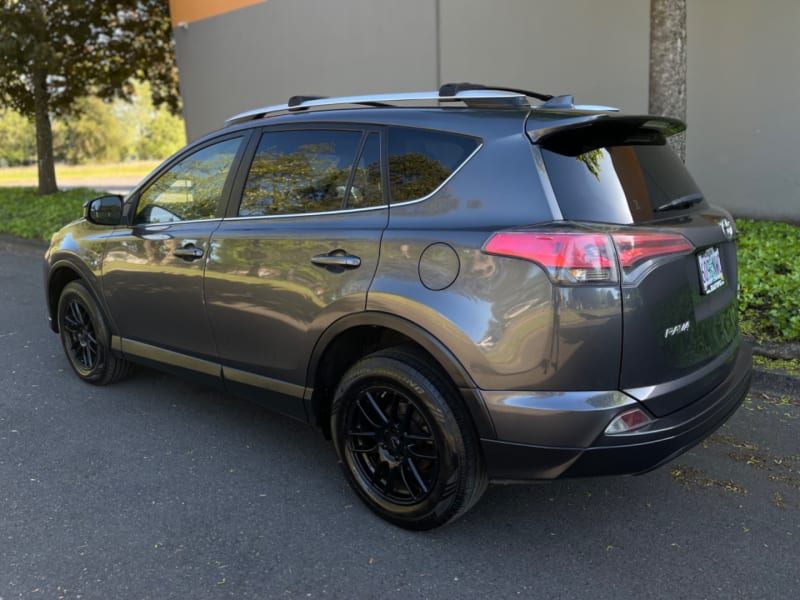 Toyota RAV4 2016 price $10,995