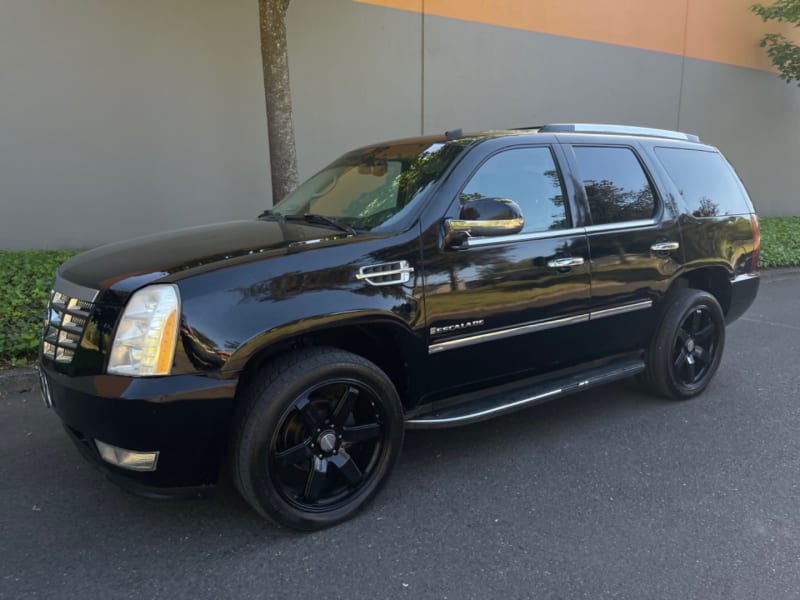 Cadillac Escalade 2007 price $9,995