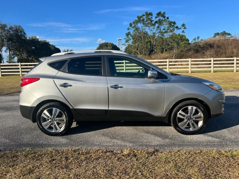 Hyundai TUCSON 2015 price $13,495