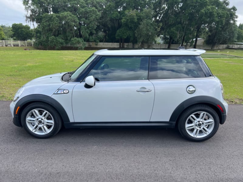 Mini COOPER 2013 price $9,995