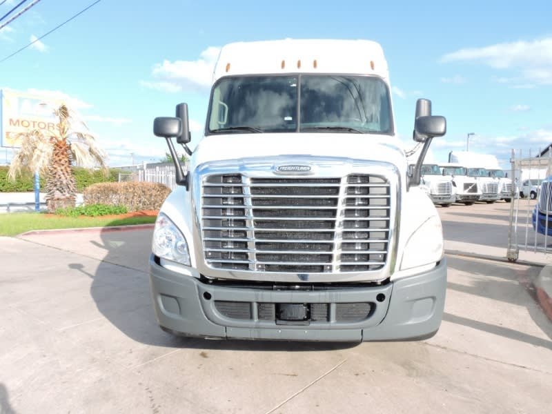 Freightliner CASCADIA SLEEPER 2015 price $39,900