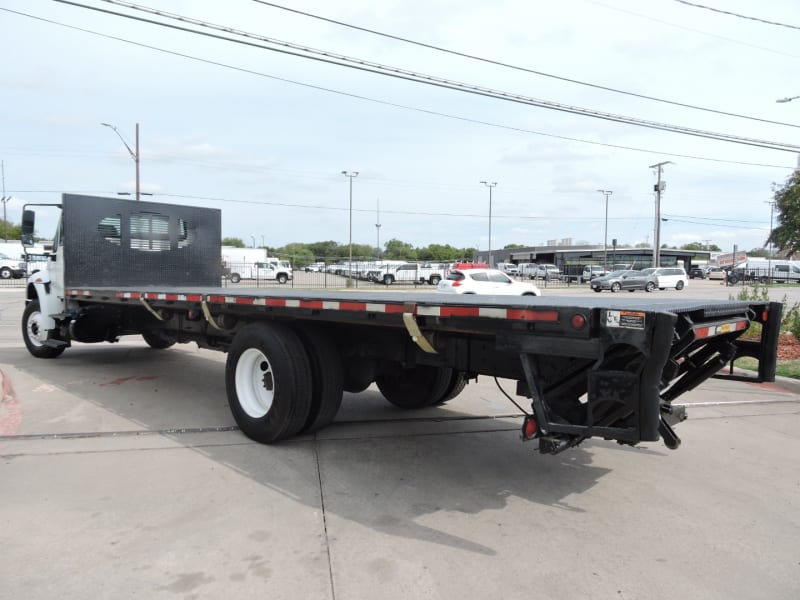 International 4300 26 FOOT FLAT BED 2016 price $39,900