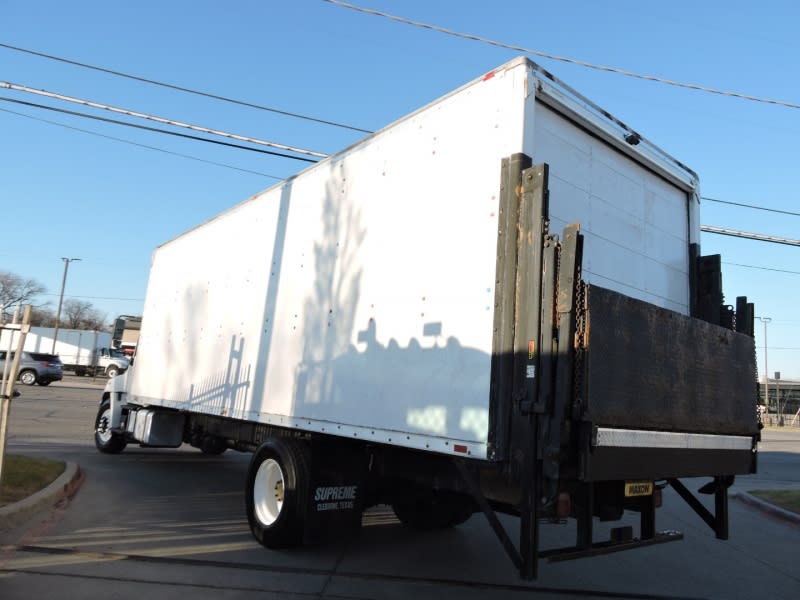 HINO 338 26 FOOT BOX LIFTGATE  2014 price $39,900