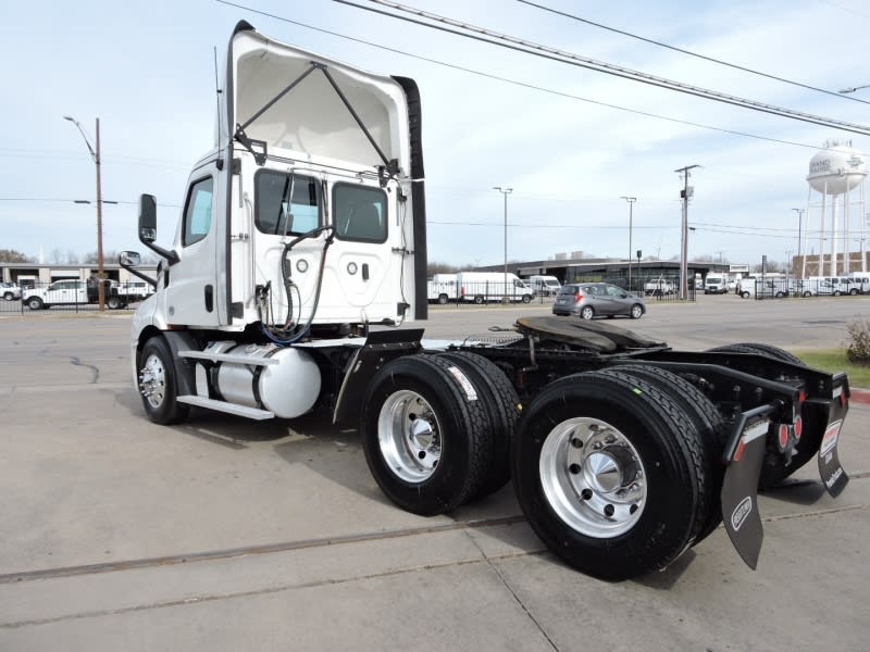 Freightliner CASCADIA DAY CAB (FCAM) 2019 price $69,900