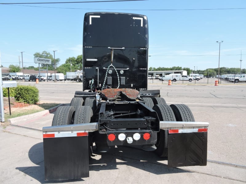 KENWORTH T680 SLEEPER  2015 price $49,900