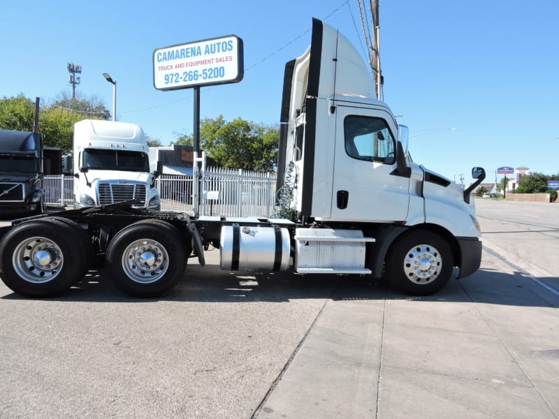 Freightliner CASCADIA DAY CAB (FCAM) 2019 price $65,900