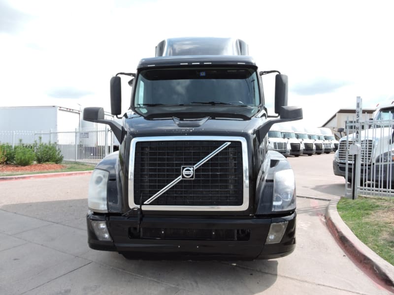 Volvo VNL SLEEPER CUMMINS 2016 price $49,900