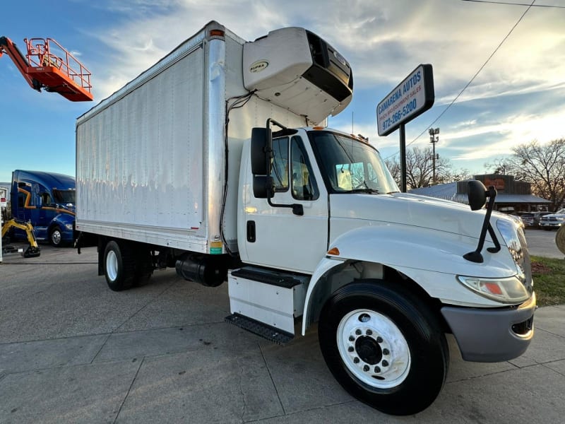 International 4300 REEFER BOX 20 FT 2015 price $49,900