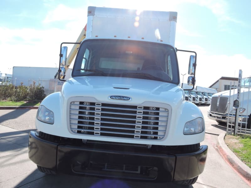 Freightliner M2 106 2018 price $69,900