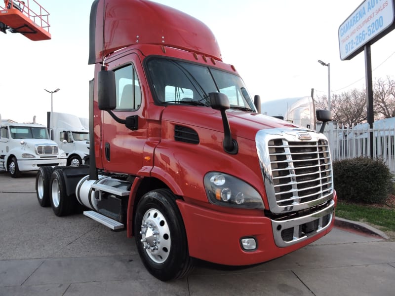 Freightliner CASCADIA DAY CAB 2016 price $19,900