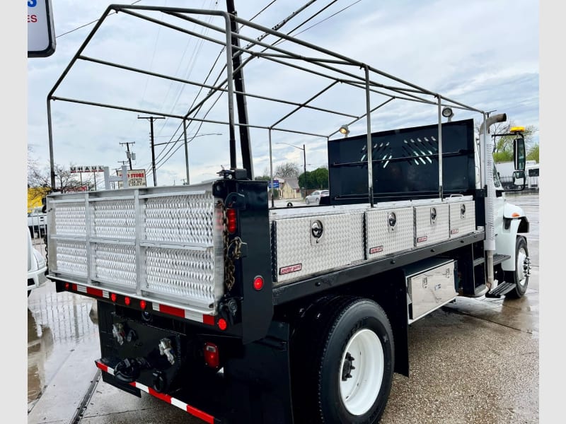 International DURASTAR 4400 DUMP TRUCK 14 FT 2012 price $29,900