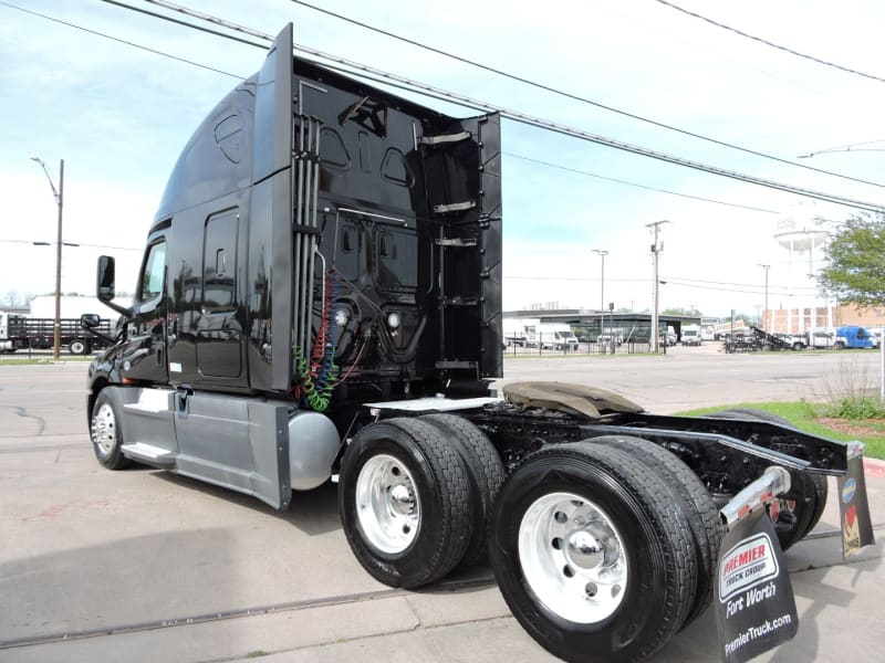 Freightliner New Cascadia 126 2018 price $39,900