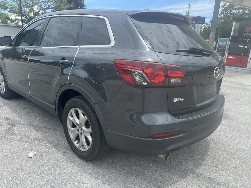 Mazda CX-9 2014 price $7,499