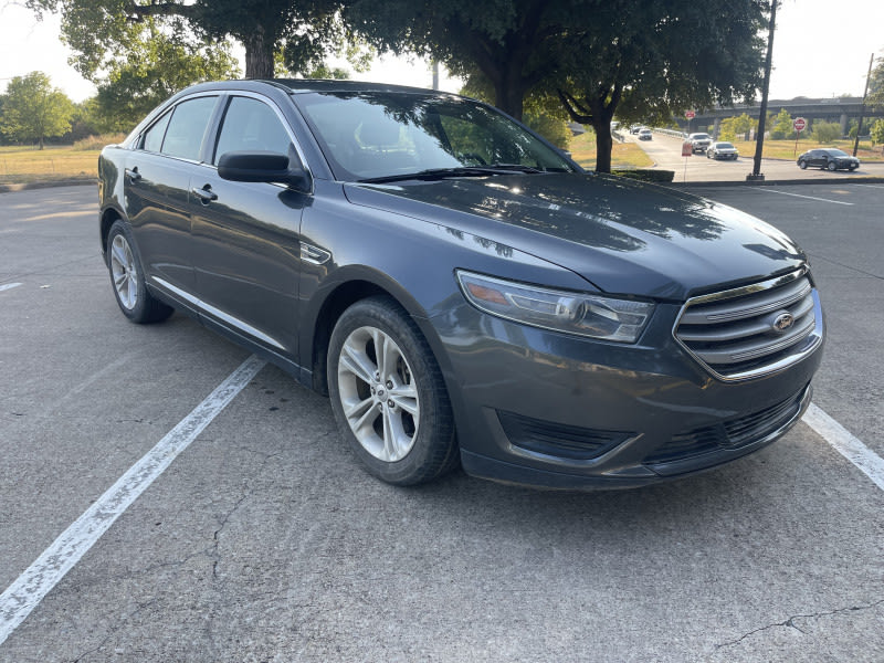 Ford Taurus 2015 price $9,999