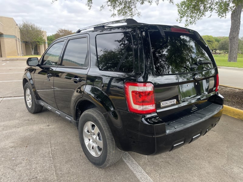 Ford Escape 2012 price $7,999