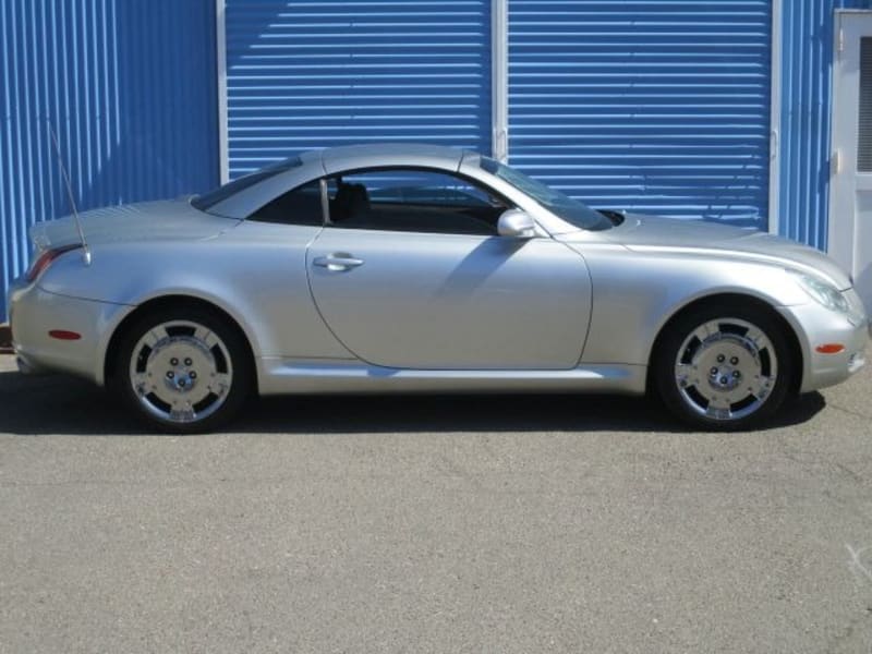 Lexus SC430 Convertible 2002 price $8,999