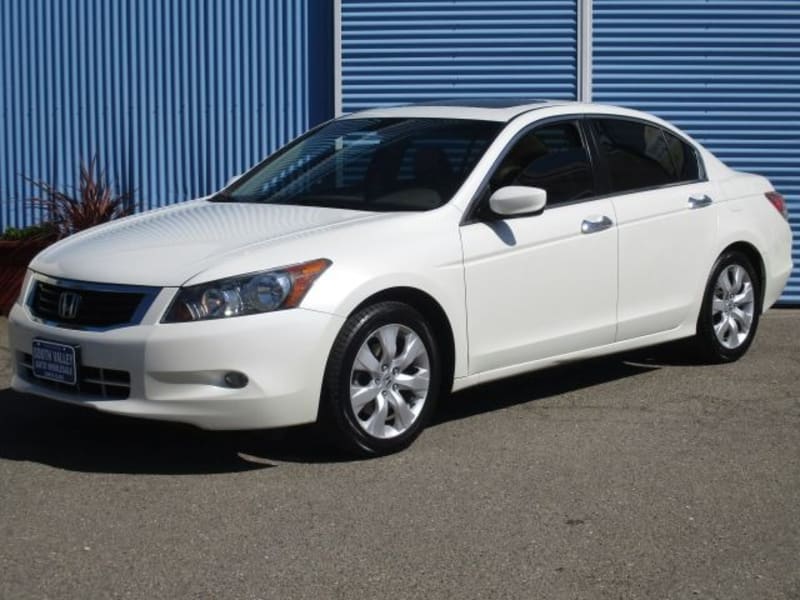 Honda Accord EX-L 4D Sedan 2010 price $9,500