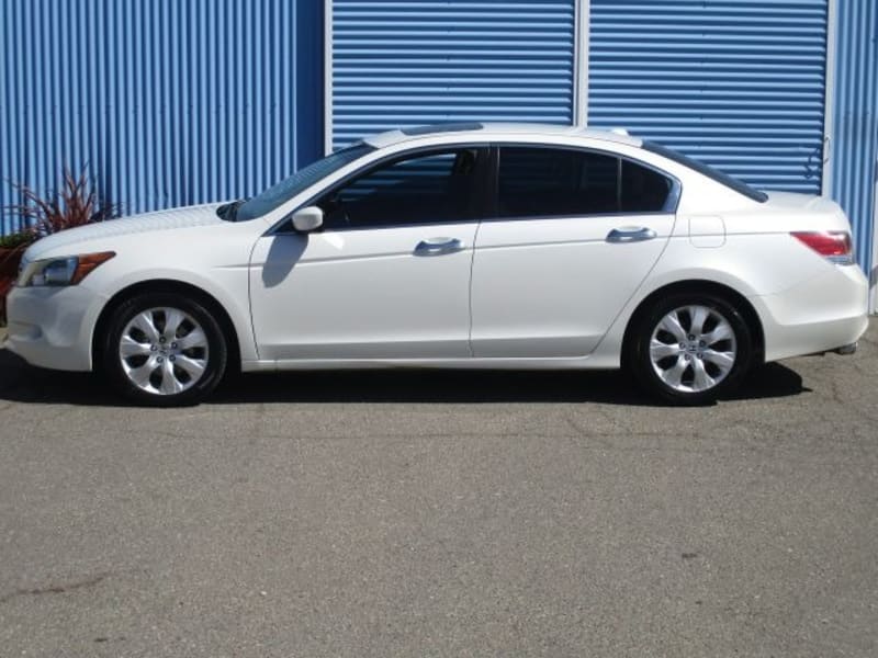 Honda Accord EX-L 4D Sedan 2010 price $9,500