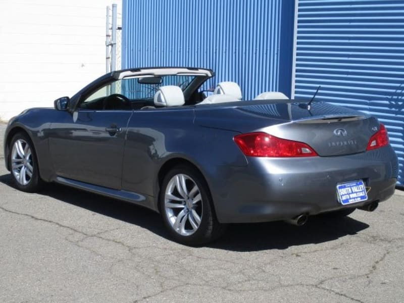 Infiniti G37 Convertible 2010 price $8,990