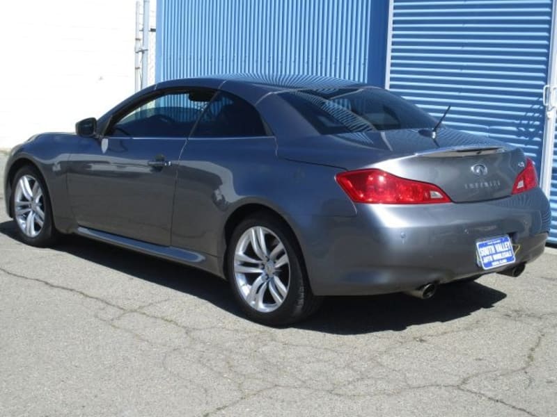 Infiniti G37 Convertible 2010 price $8,990