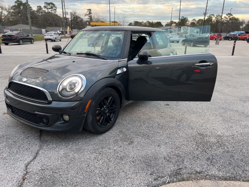 MINI COOPER 2013 price $6,500