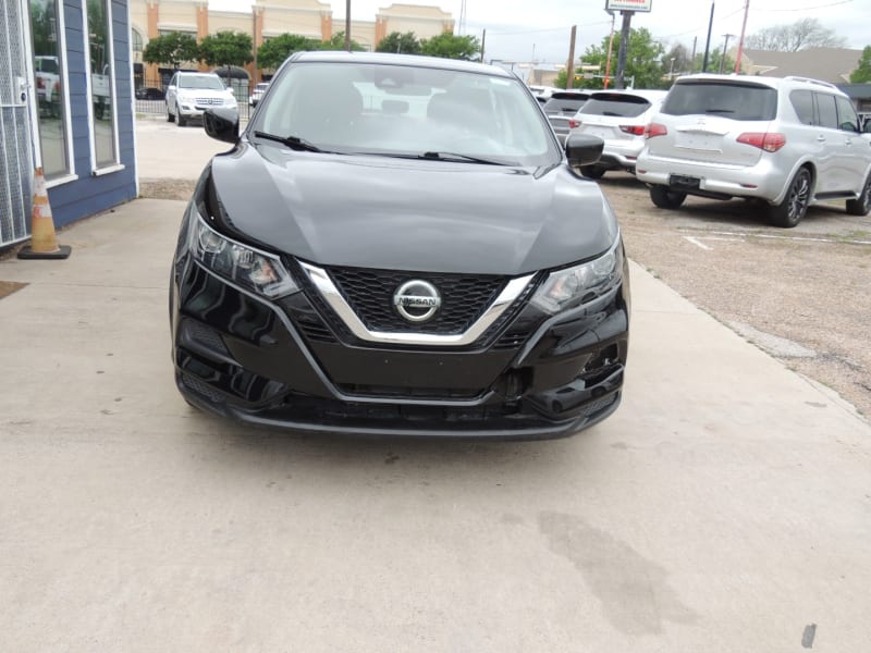 Nissan Rogue Sport 2021 price $12,995