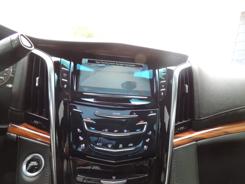 Cadillac Escalade 2015 price $22,995