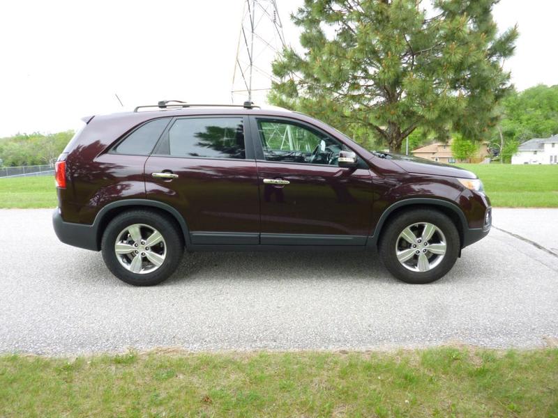 KIA SORENTO 2012 price $9,999