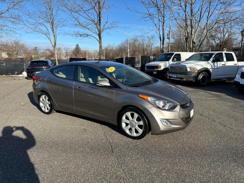 Hyundai Elantra 2011 price $8,995