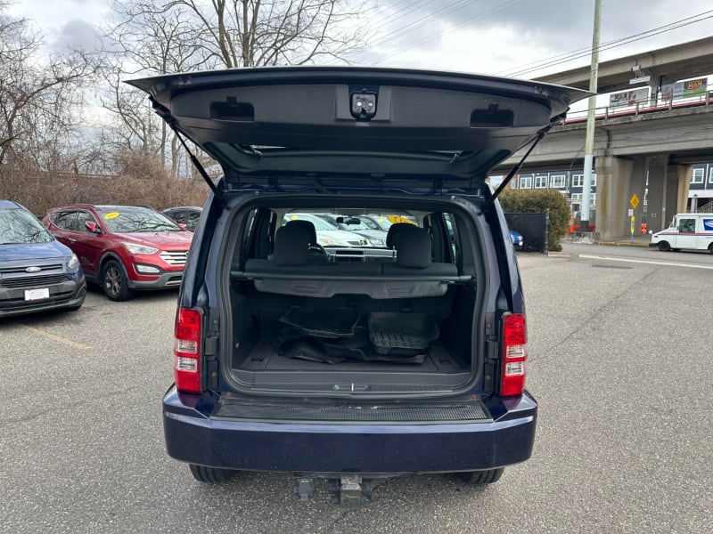 Jeep Liberty 2012 price $10,995