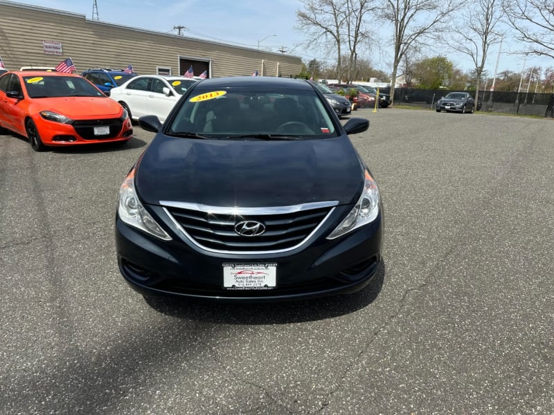 Hyundai Sonata 2013 price $9,995