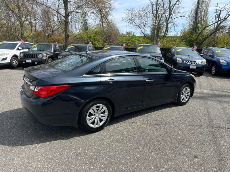 Hyundai Sonata 2013 price $9,995