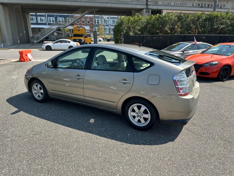 Toyota Prius 2008 price $9,995