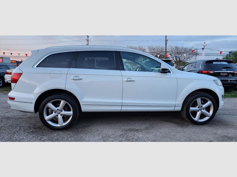 Audi Q7 2014 price $14,600