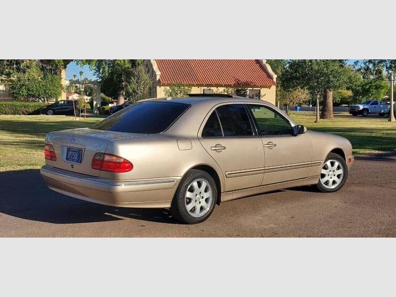 Mercedes-Benz E-Class 2001 price $5,499