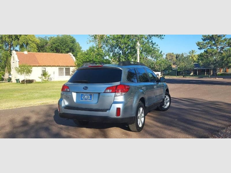 Subaru Outback 2013 price $10,999